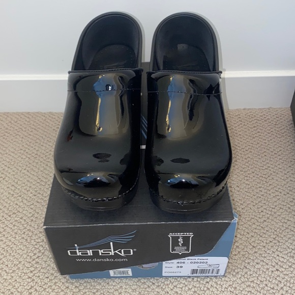 DANSKO professional work shoes BRAND NEW